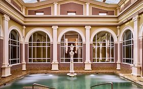 Bagni Di Pisa Palace & Thermal Spa